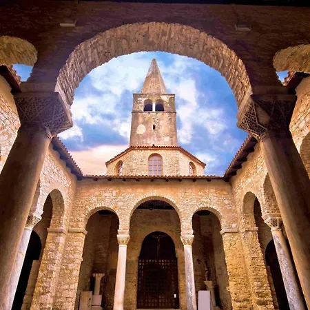 Ana Tar-Vabriga